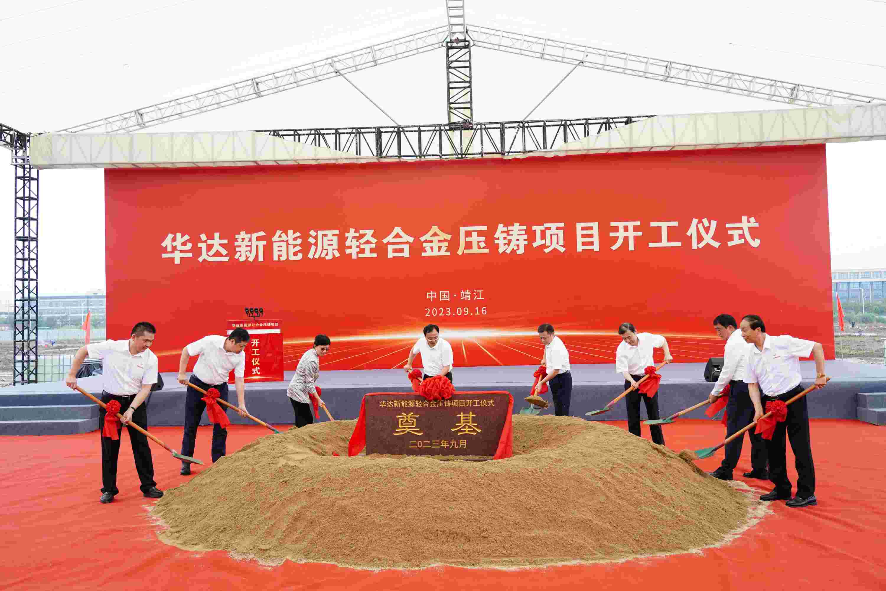 DSC07883(1).jpg DSC07883(1).jpg